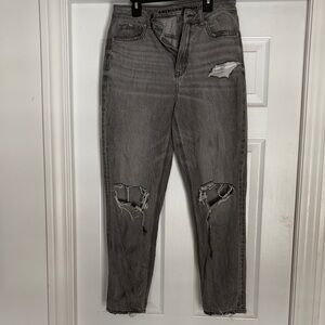 American Eagle Outfitters Women's Distressed Gray Cropped Jeans
